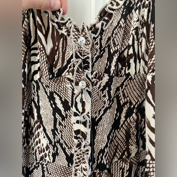 Aritzia Wilfred heartthrob dress - Picture 2 of 7